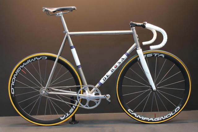 Nevi best sale titanium bikes